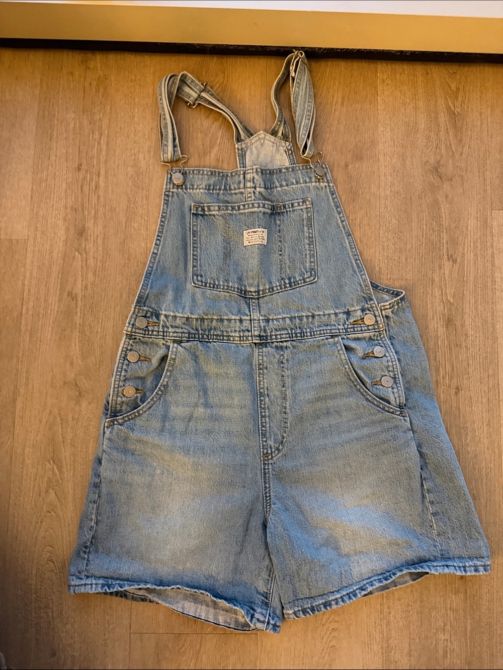 Levi’s denim overall shorts